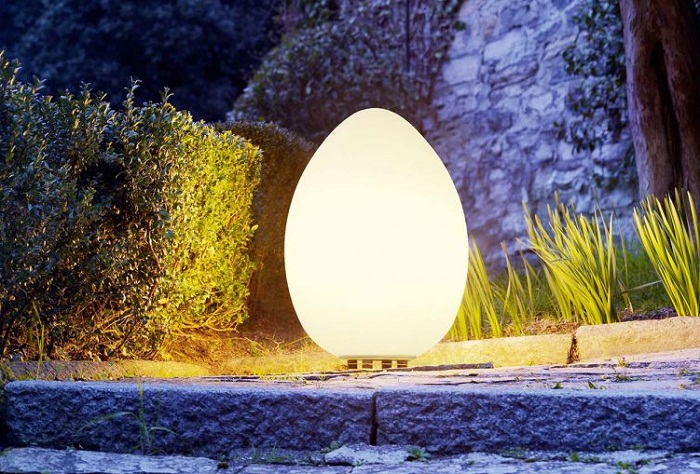 Uovo 3938 Outdoor Lighting by Fontana Arte Lamps